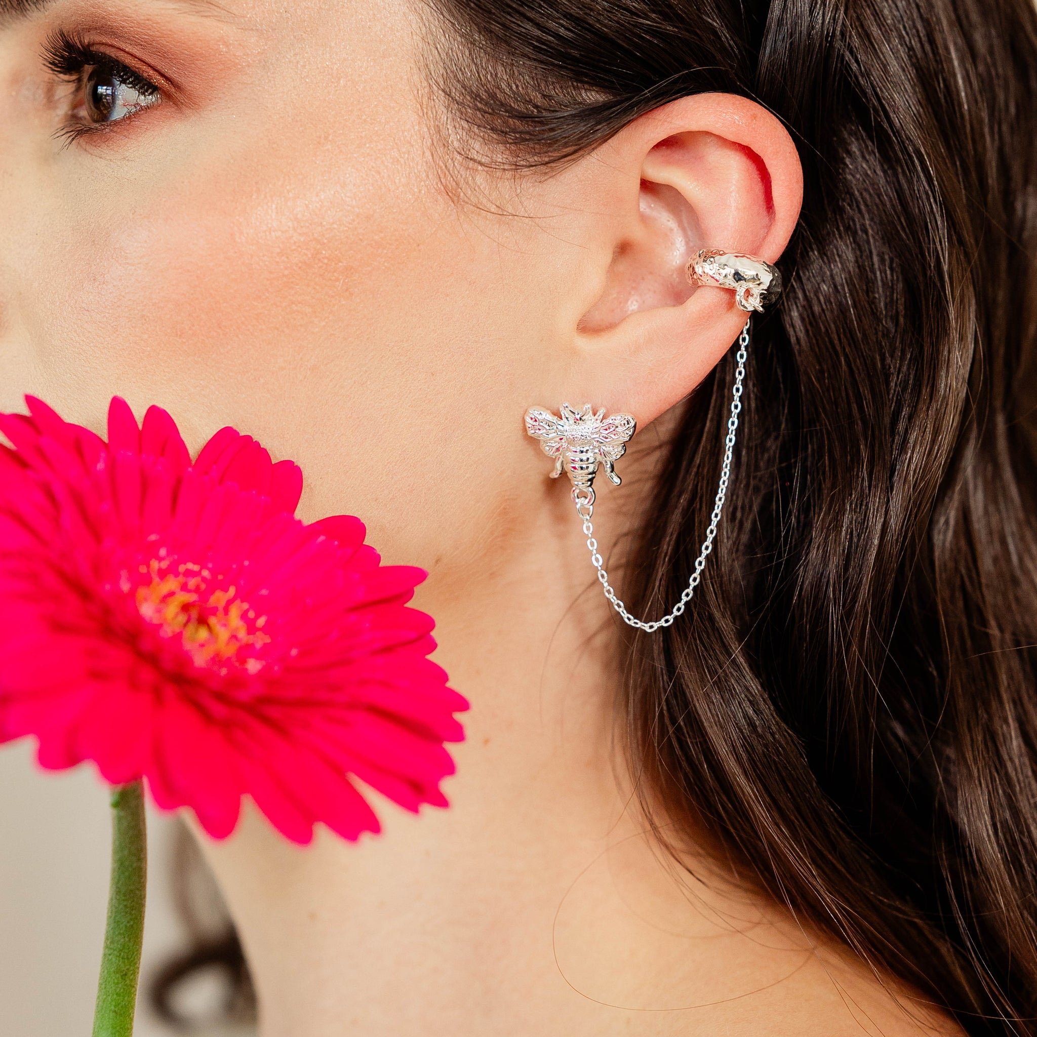 Aretes abeja + orejera